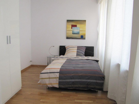 Helles Appartement in der Mathias-Iven-Straße in Saarbrücken 2.OG (wtl. Reinigung inkl.)